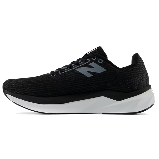 New Balance FuelCell Propel v5